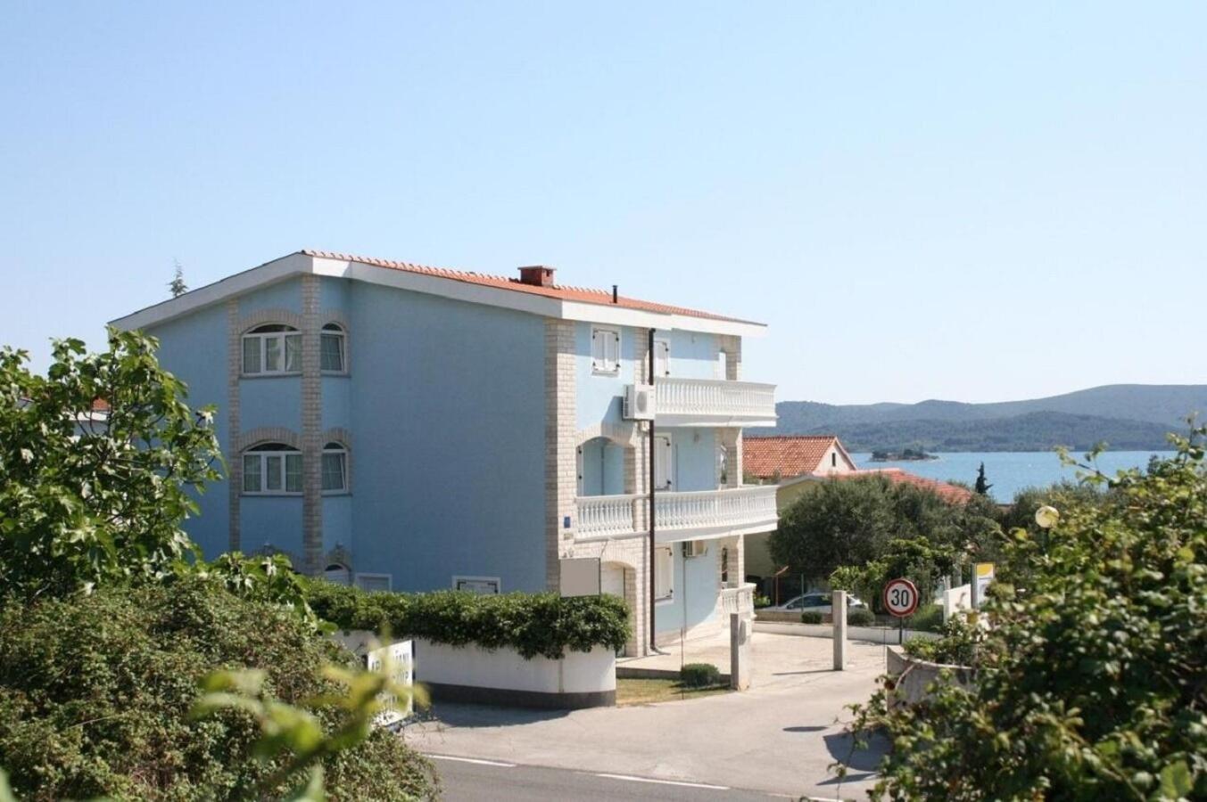 Apartments Vese Sveti Petar  Extérieur photo