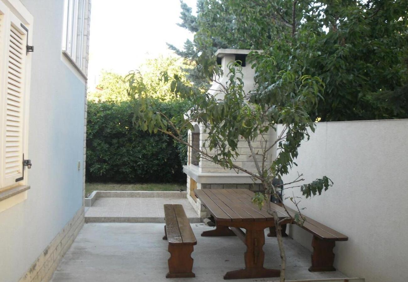 Apartments Vese Sveti Petar  Extérieur photo